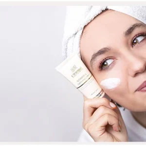 قیمت کرم روشن کننده ویتامین c سینره حجم 40 میلی لیتر